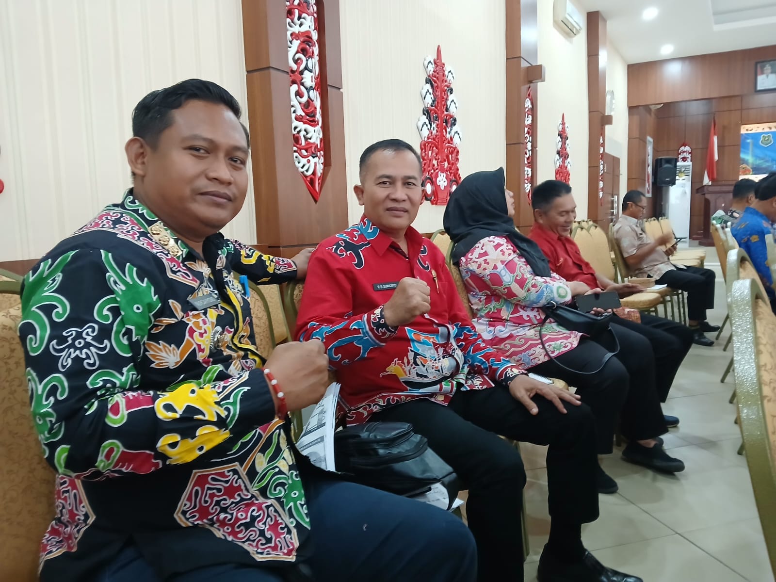 camat-basarang-dukung-pelaksanaan-rapat-fpr-dan-kp-3-rtrw-kabupaten-kapuas-di-aula-bapperida
